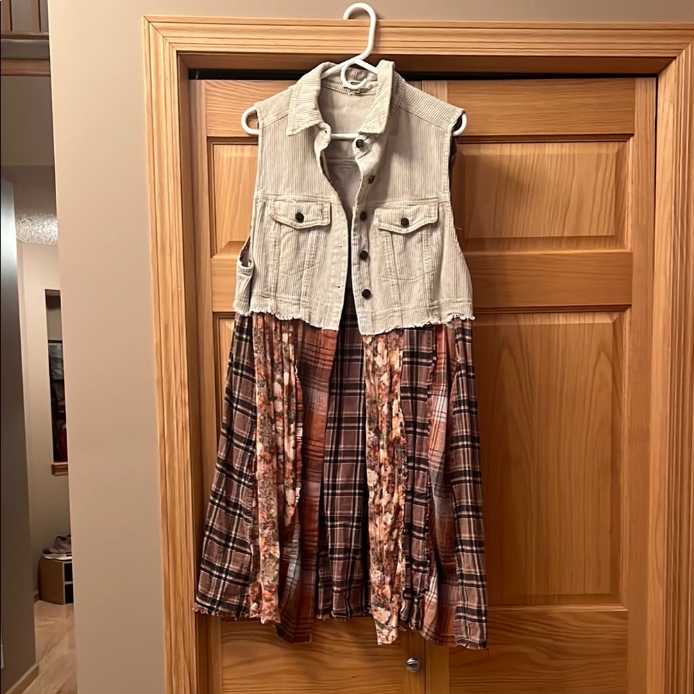 Gimmicks long vest